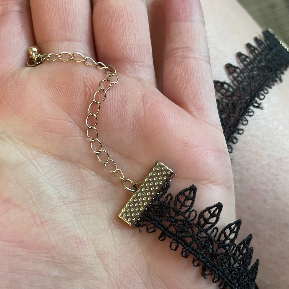 Gorgeous Black Threaded Choker - image 8